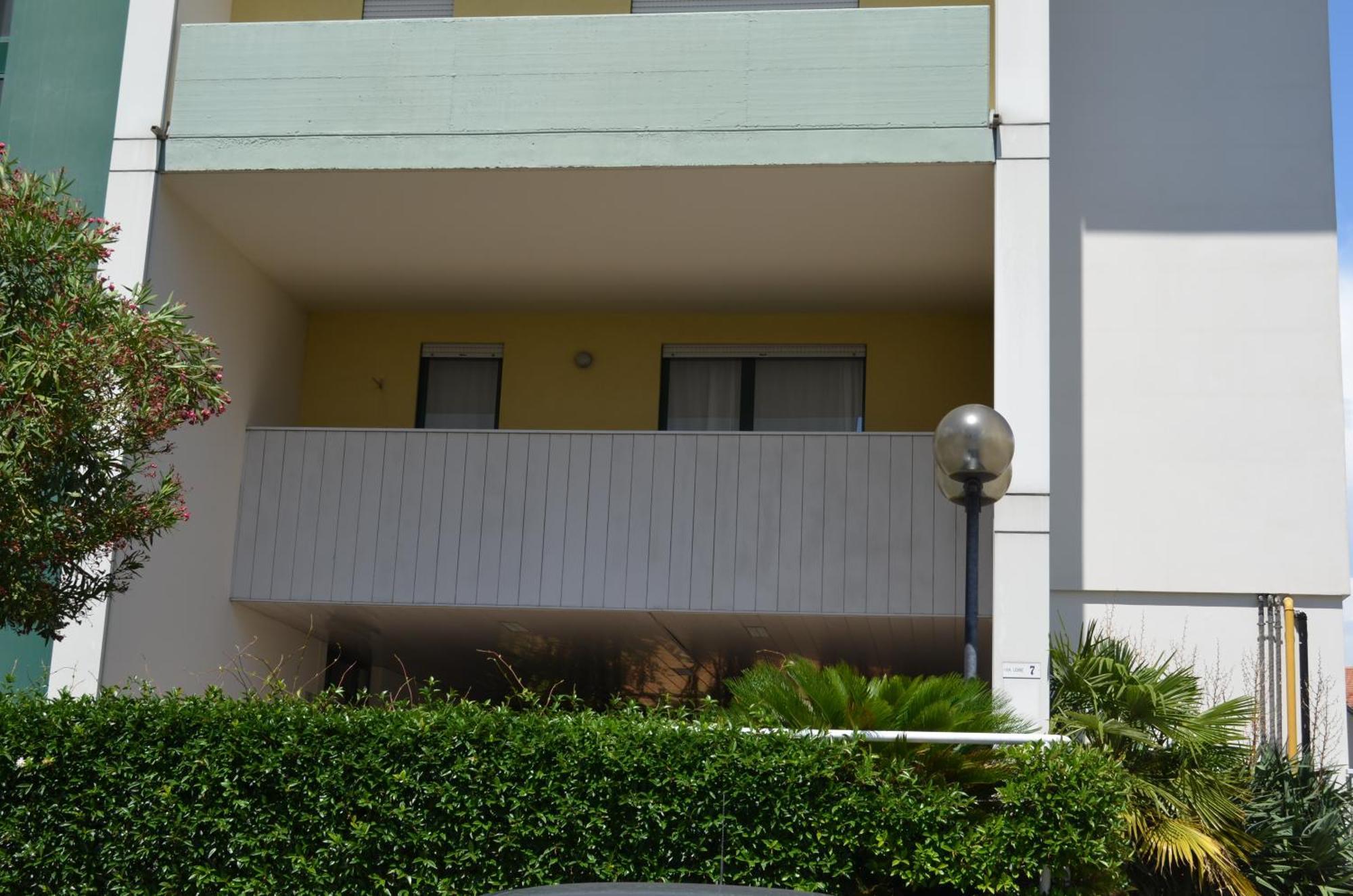 Brione47 Apartment Riva del Garda Luaran gambar